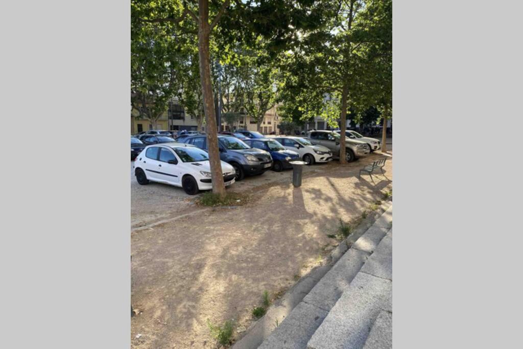 Grand Appartement Proche Gare Et Polygone 베지에 외부 사진